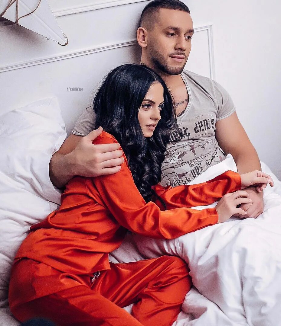 Мондезир и юлия ефременкова. Мондезир свет амур и юлия ефременкова. Новый парень ефременковой. Новый парень ефременковой. Новый парень ефременковой.