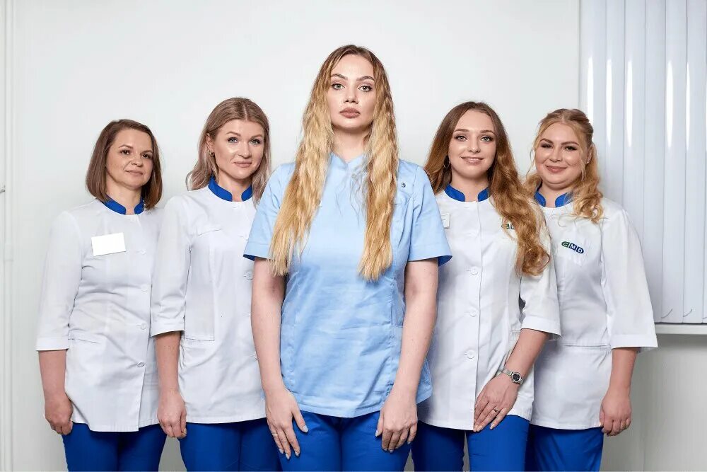 Медицинский центр спектр калуга. Поликлиника калужанин суворова 121. Доктор веры калуга больница. Достоевского 39 калуга медицинский центр. Суворова 121 калужанин.