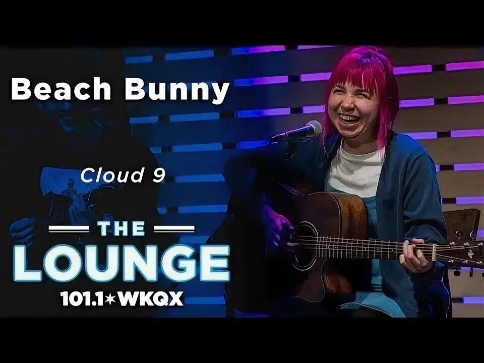 Cloud 9 beach bunny. Cloud 9 beach bunny. Beach bunny группа обложка. Beach bunny музыкальная группа. Cloud 9 beach bunny.