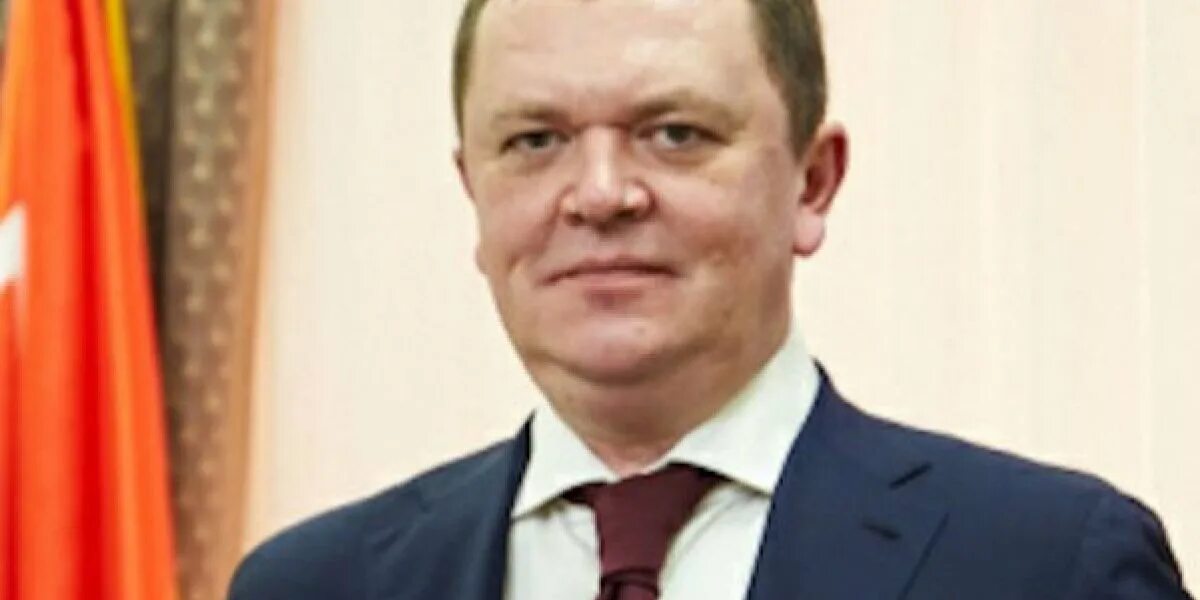 Старый министр. Михаил швыдкой 2023. Шэппс министр британии. Винокуров александр викторович. Министр природных ресурсов омска.