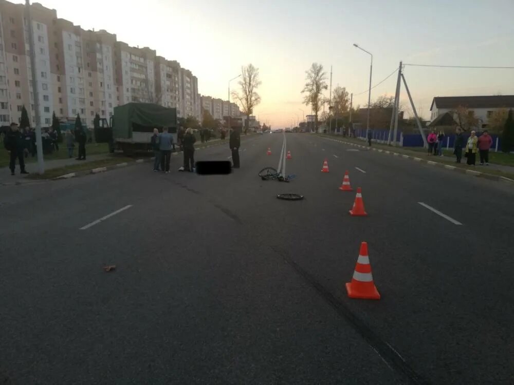 Чп жлобин. Дтп 19 августа 2013 года на велосипеде. жлобин обстрел. мальчик погиб в дтп 19 августа 2013 года на велосипеде. 2014 год город гомель трагедия фото.