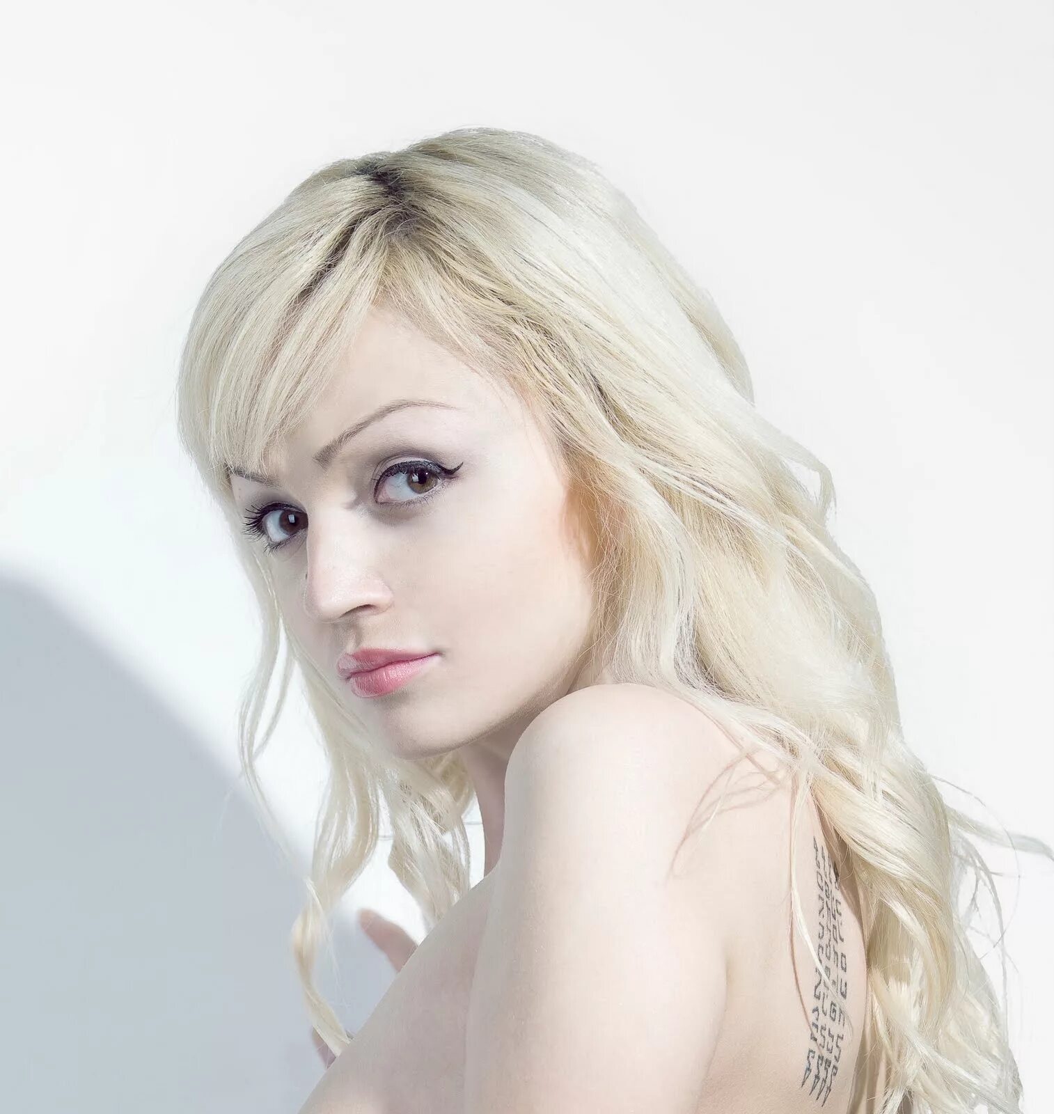 Boogorvideo tanya. Красивые девушки на каблуках. Olga vladmodel. Евгения владмодельс. Фотомодель таня y157.