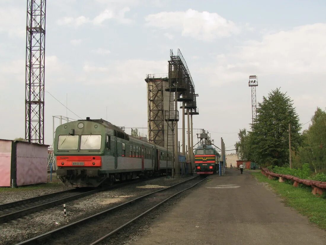 Пто 11. Пто 11. Здание пто жд. Павел егерев машинист. Станция нижнеднепровск узел.