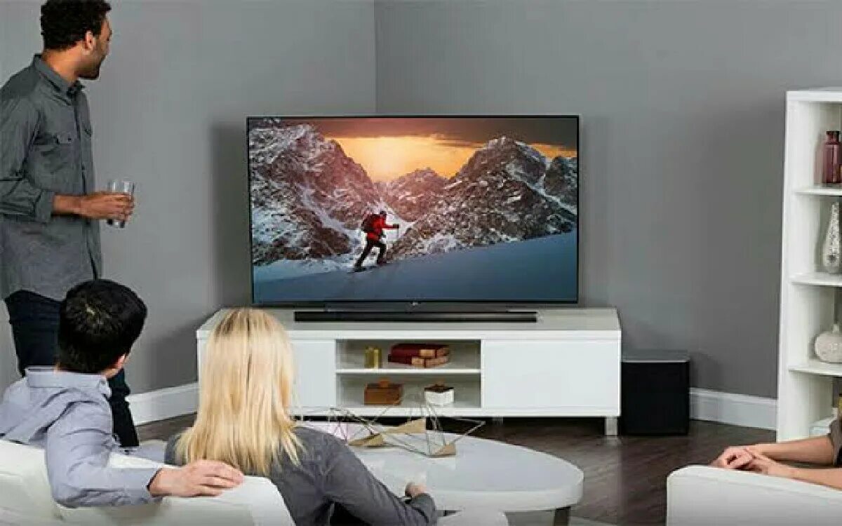 Телевизор. Интеллектуальные телевизоры. Smart TV. Смарт тиви телевизор что это.