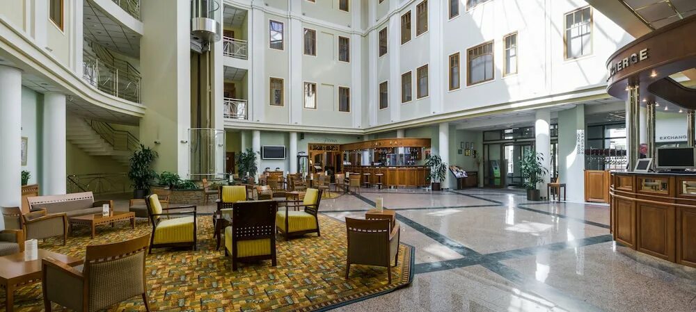 Мяч select talento 811022-600. Футбольный мяч select premier 2008. Select отель павелецкая. Selecta логотип. Select hotel paveletskaya бассейн.