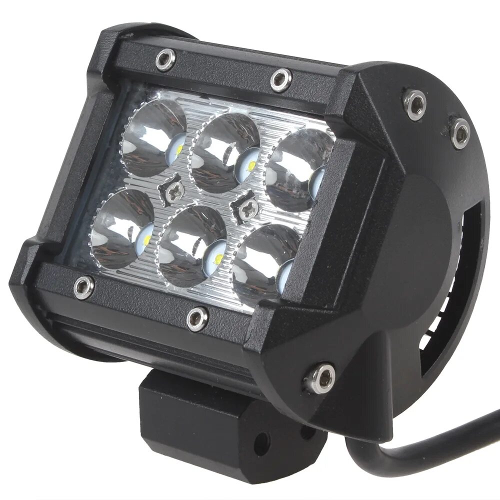 Светодиодная фара 6 led 18w. Фара светодиодная off Road 18w s07201036. Светодиодная фара 4d-18w-cree. Фара led 18w 6 диодов прямоугольная. Прожектор на автомобиль