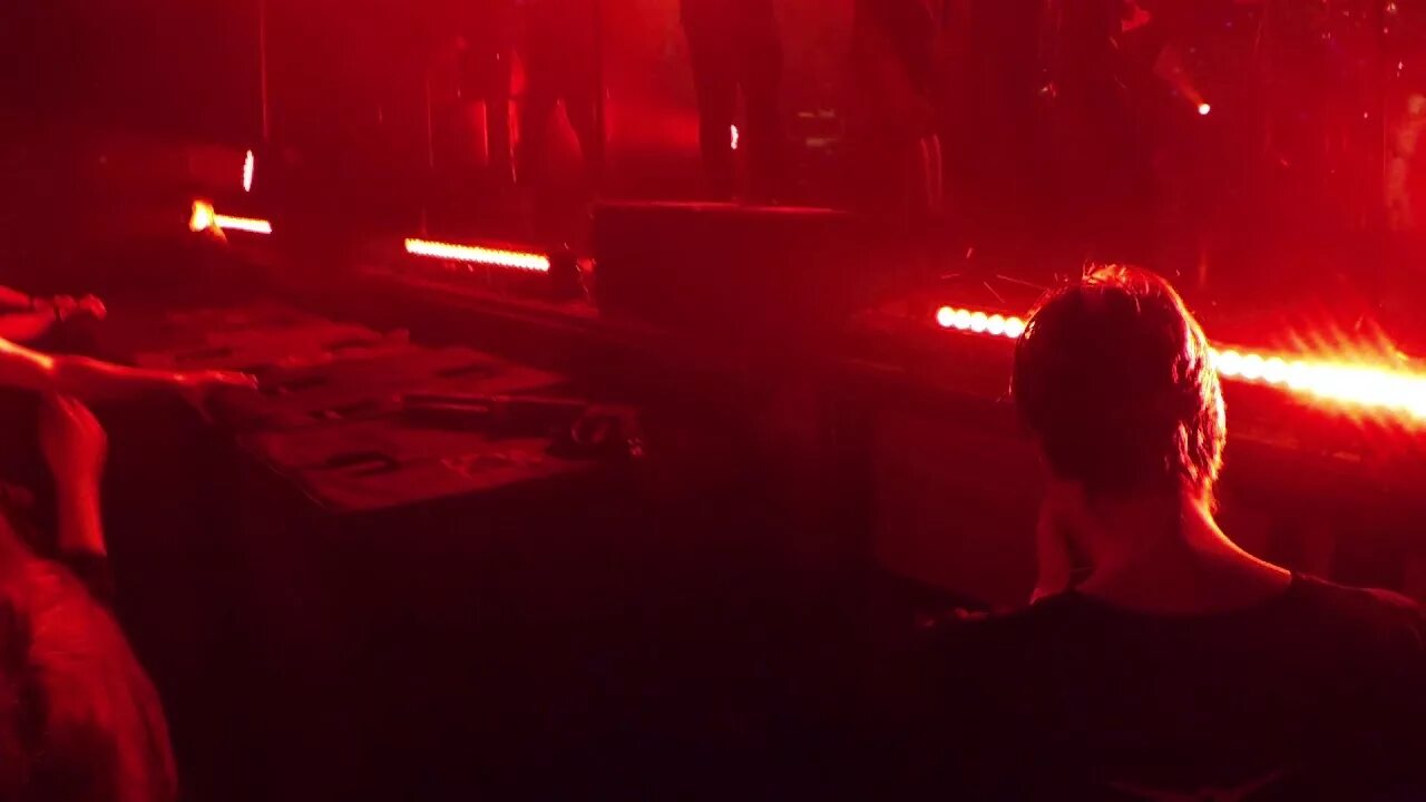 Пневмослон гараж. Пневмослон про чертилу. Пневмослон гараж. Пневмослон зал. Пневмослон гараж.