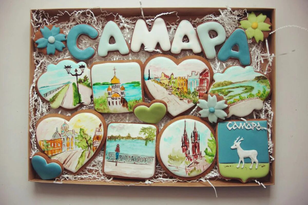 Свадебные пряники в бело-зеленом. Набор леденец и пряник. Пряники из самары. Пряник ракета. Пряник самара.