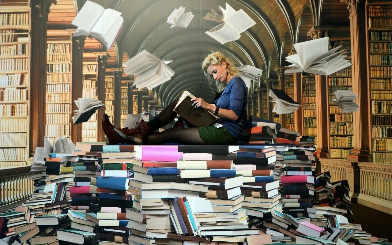 Добавь ее в библиотеку. Люди в библиотеке. Книга человек. Много книг. Библиотека много книг.