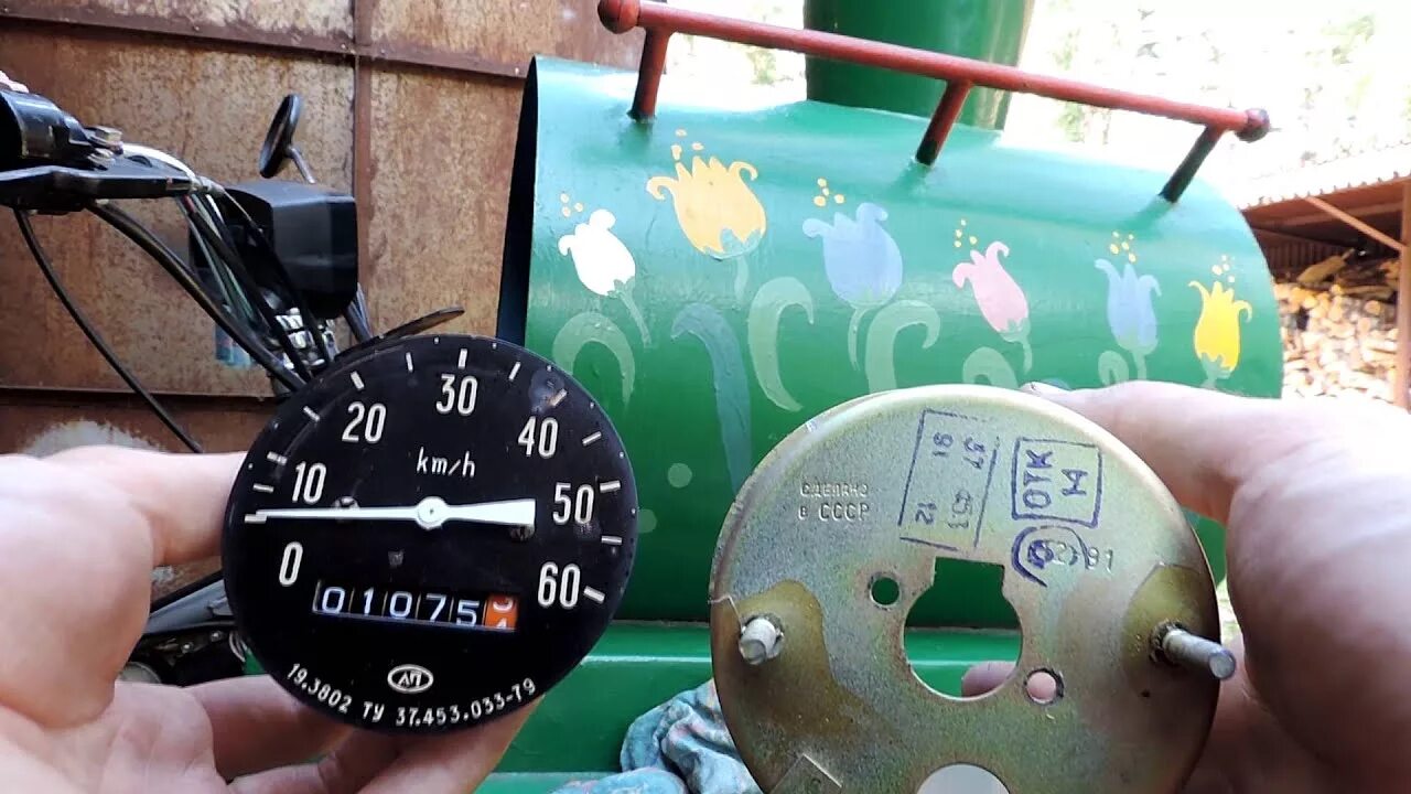 Спидометр на мопеде не работает. Спидометр зид 250. спидометр на мотоцикл восход 3м. спидометр мотоцикла минск. тахометр на скутер.