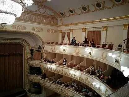 Театр оперы и билеты екатеринбург
