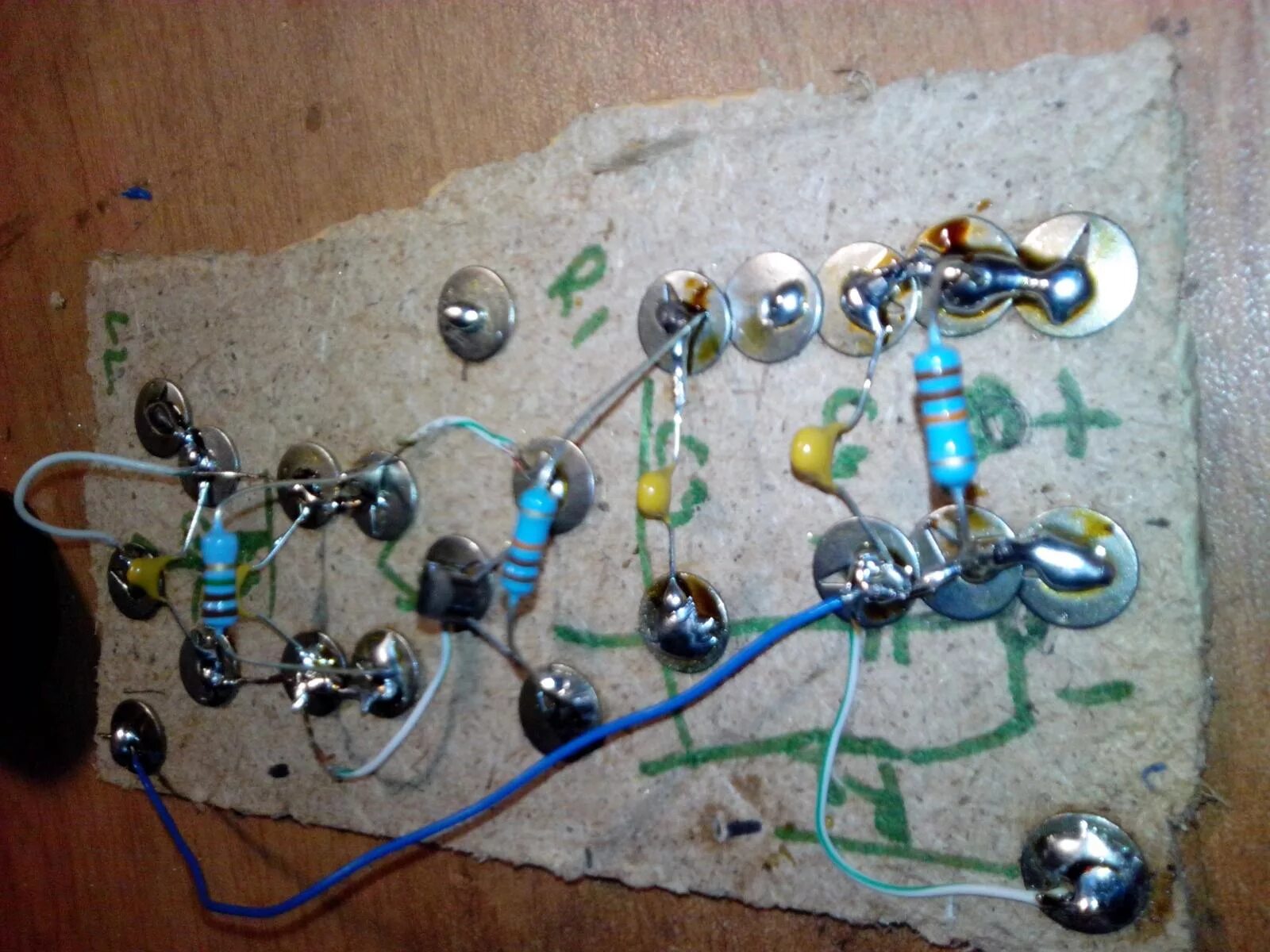 монтаж электроники.