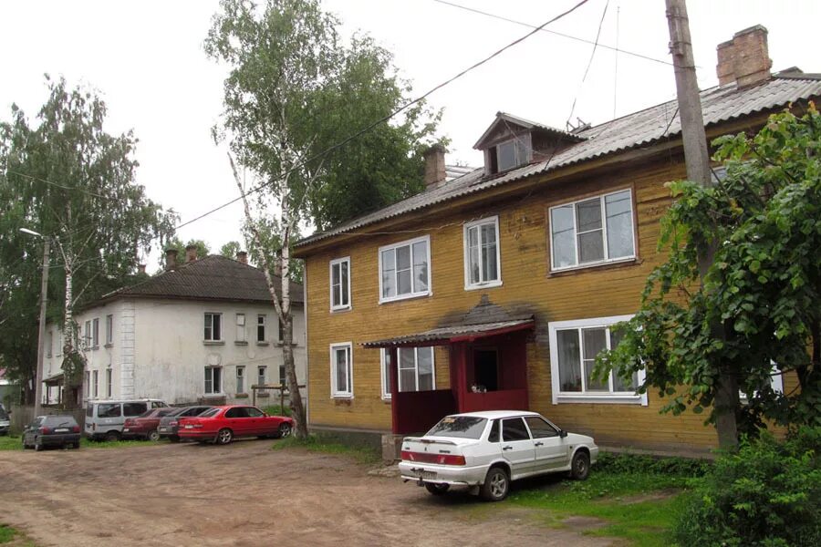 Деревня Пестово Новгородская область. Город Пестово Новгородская область улица Мичурина. Пестово улица Новгородская. Г Пестово Новгородская область ул Преображенского дом 50.