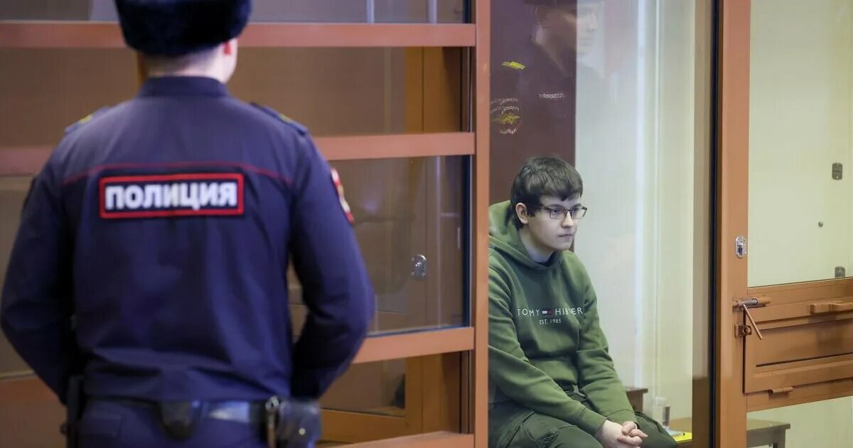 7 пожизненно назначенных сенаторов представляют. 7 пожизненно назначенных сенаторов представляют