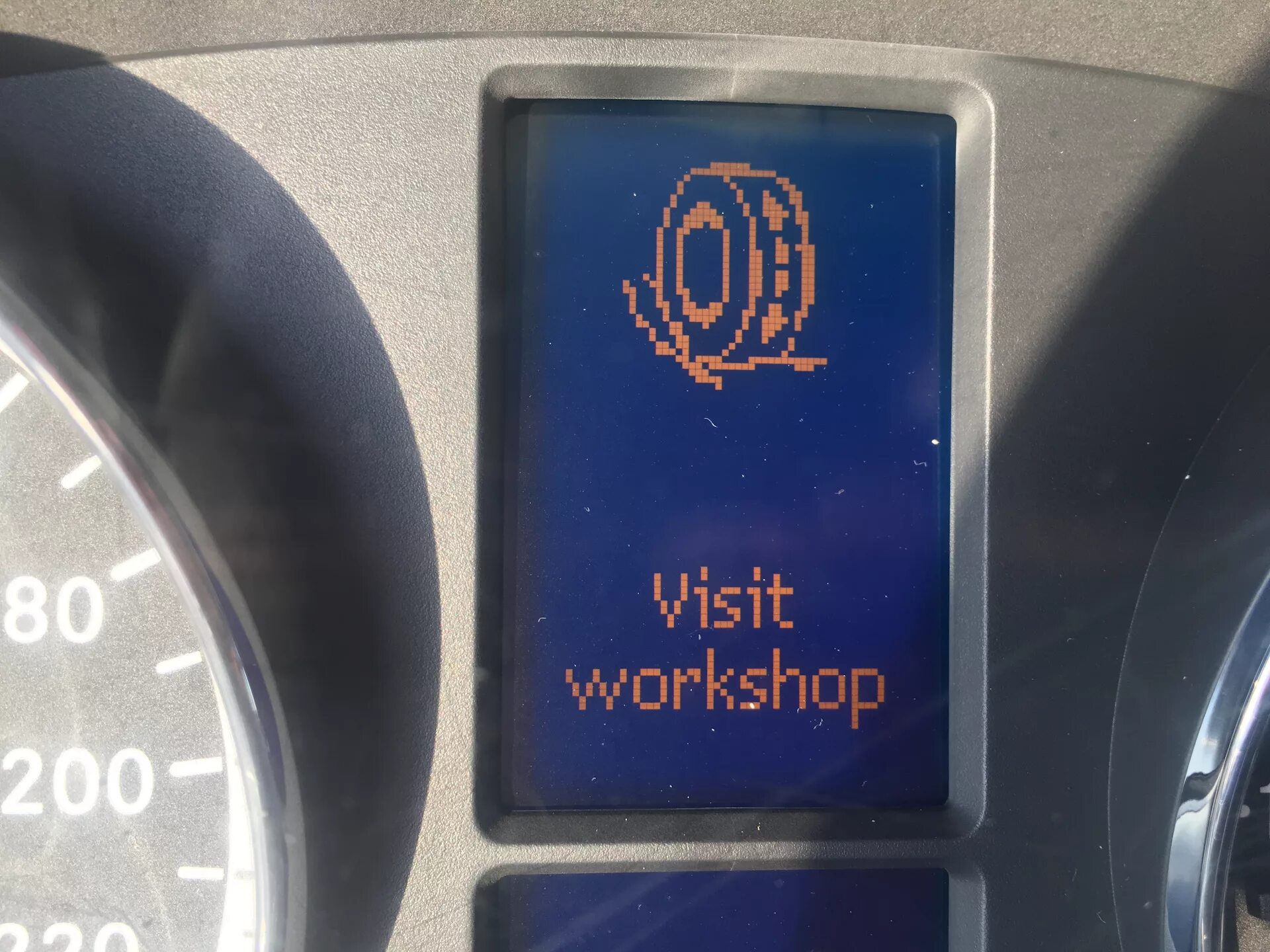 Ошибки виано. Visit workshop мерседес. airmatic visit workshop мем. торпеда в mb viano. мерседес виано ошибка р2404.