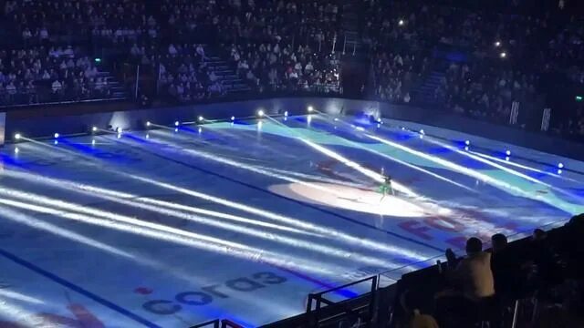 Ледовый дворец Омск. Стадион Вымпел Ледовое шоу. Ледовый стадион Омск. Ледовое шоу Омск. Ледовое шоу в омске