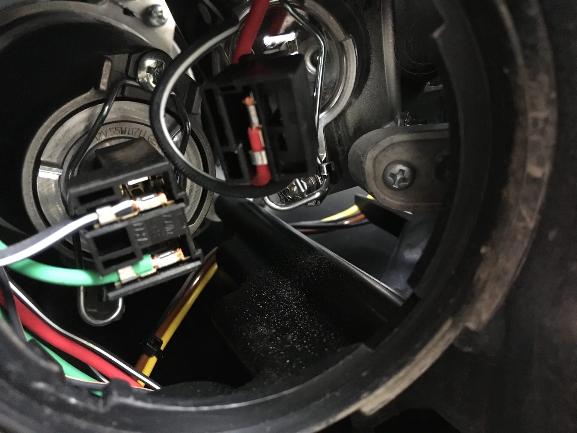 Лапочка ближнего света киа оптима 2018. Ксеноновая лампа optima h7. Лампа ближнего света киа оптима 2012 года. Лампа ближнего света оптима 2018. Оптима ближний свет лампочка.