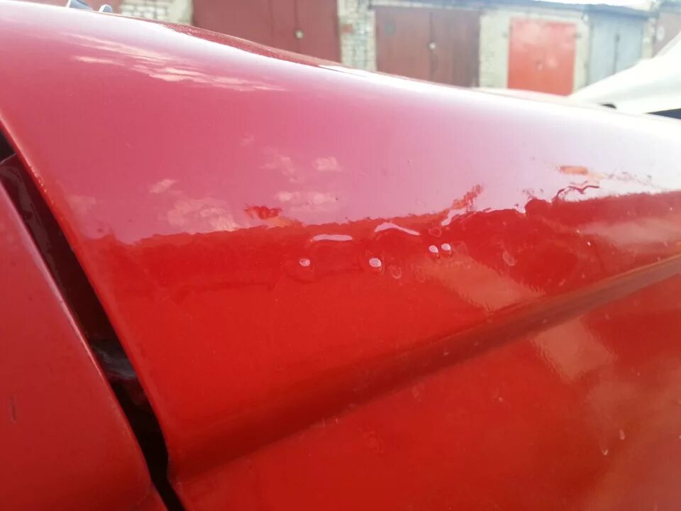 После года покраски. Подтеки ЛКП дефект. Дефекты краски авто. Подтеки после покраски автомобиля. Шагрень лакокрасочного покрытия.