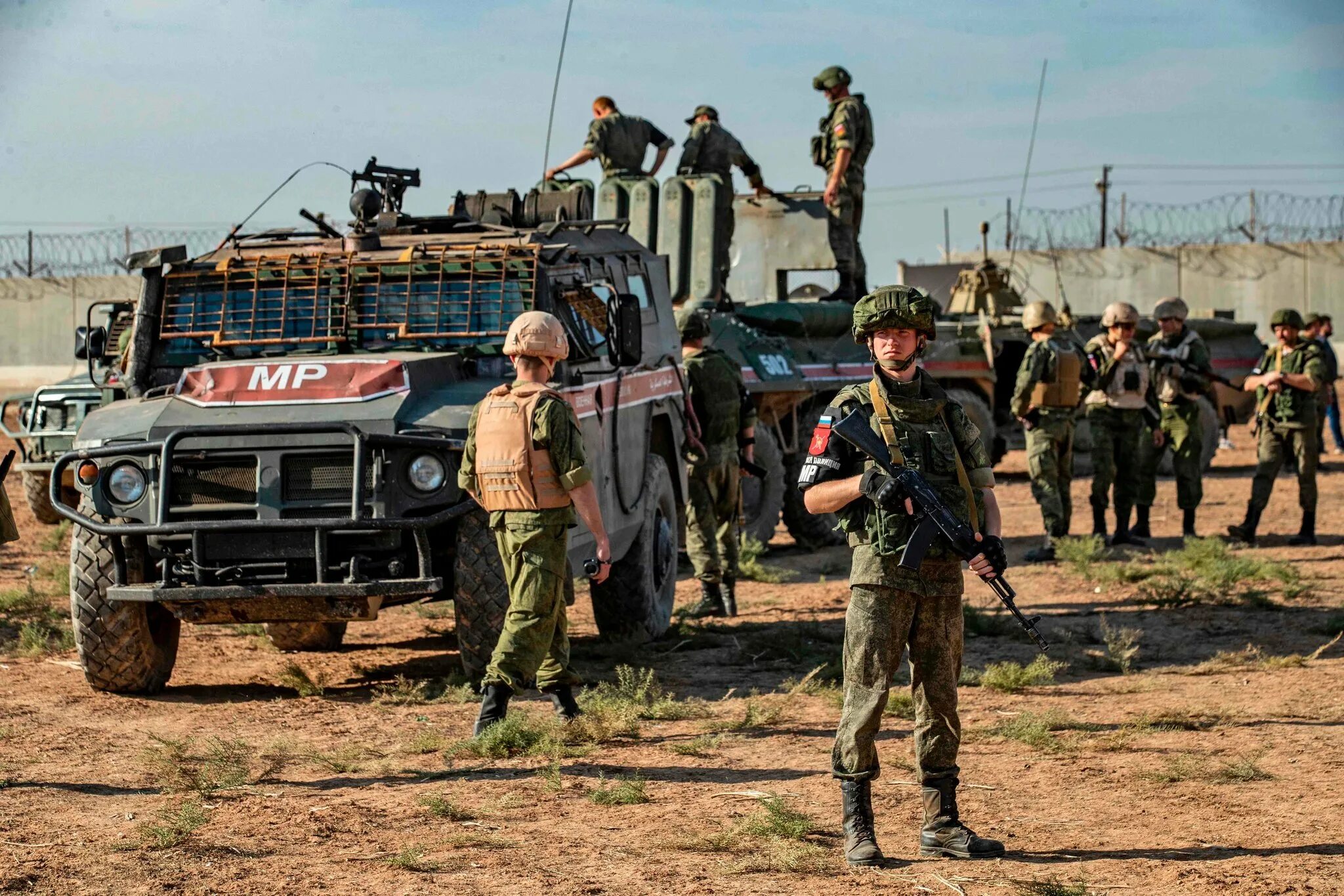 Грузия сирия. Российские войска в Сирии. Сирийские военные. Российские военные в Сирии. Военная операция в Сирии.