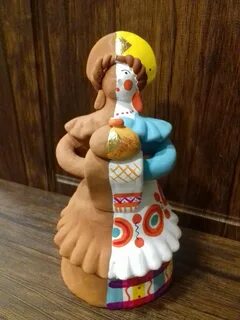Дымковская расписная глиняная игрушка