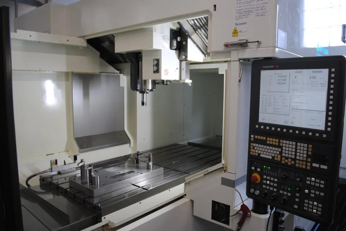 5 axis cnc machine. Координатная обработка. 5 координатная обработка это как. Обрабатывающий центр с чпу по металлу 2с42. Hermle c40u.