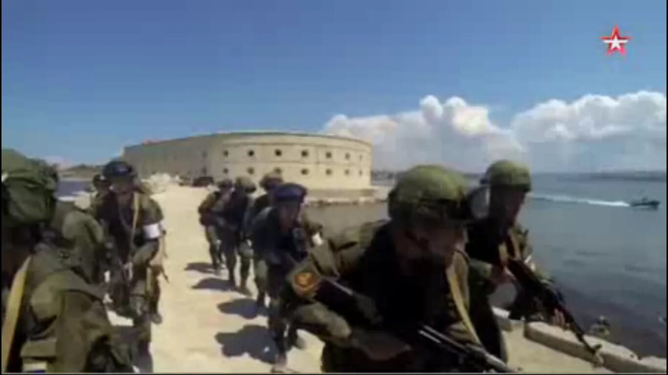 песня о стратегически важных людях. азамат мусагалиев и вячеслав макаров - слёзы, слёзы, слёзы. однажды в россии азамат макаров. однажды в россии азамат мусагалиев и вячеслав макаров. вячеслав макаров шоу маска.