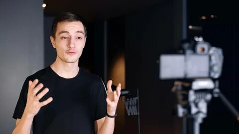 Лучшие видео блоггеры