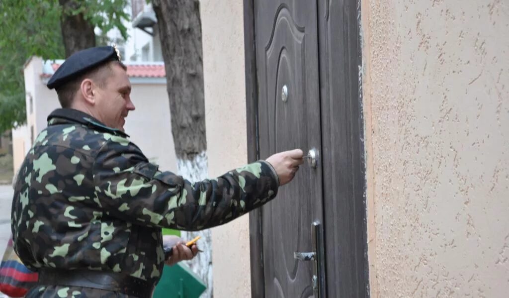 служебное жилье. жилье для военных. новоселье военнослужащих. квартира военного. обеспечение военнослужащих жилыми помещениями.