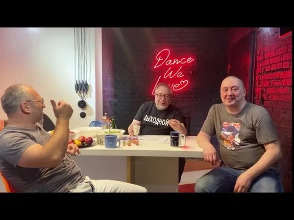 Радио кремов и хрусталев. Хрусталев рекорд. кремов и хрусталев радио рекорд.