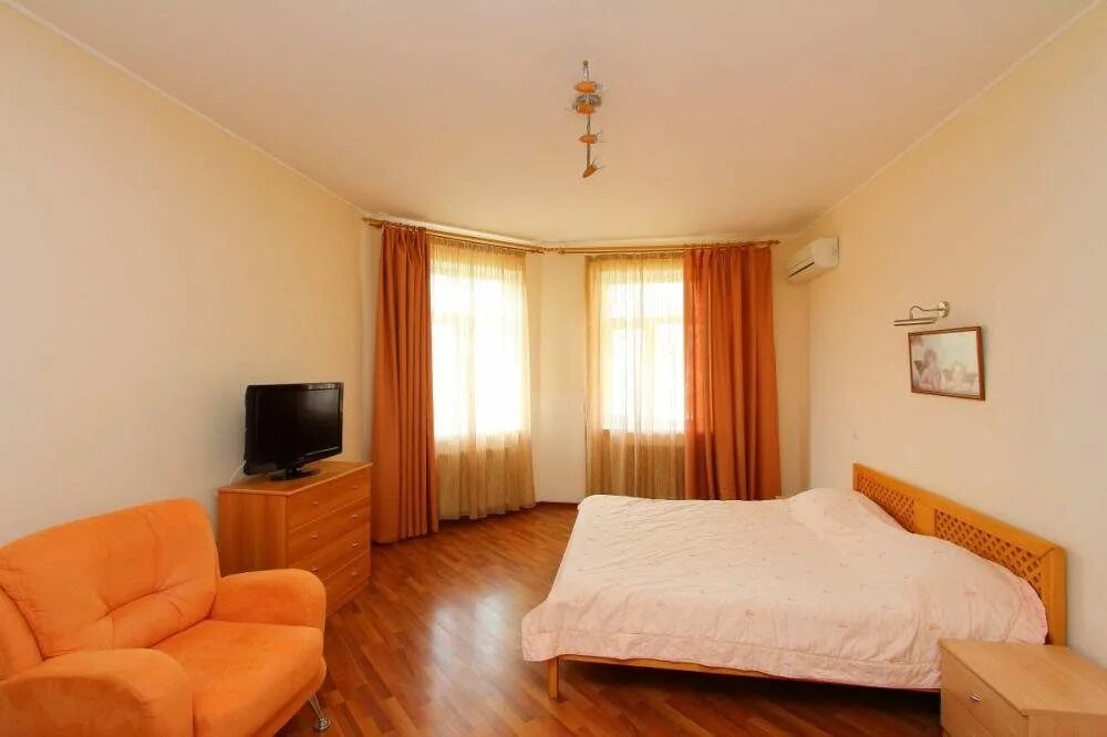 Крон отель москва. Сочи парк отель 3 комнатный люкс. Г 3 люкс. Санаторий урал анапа. Аренда- 2 алтай база отдыха чемал.