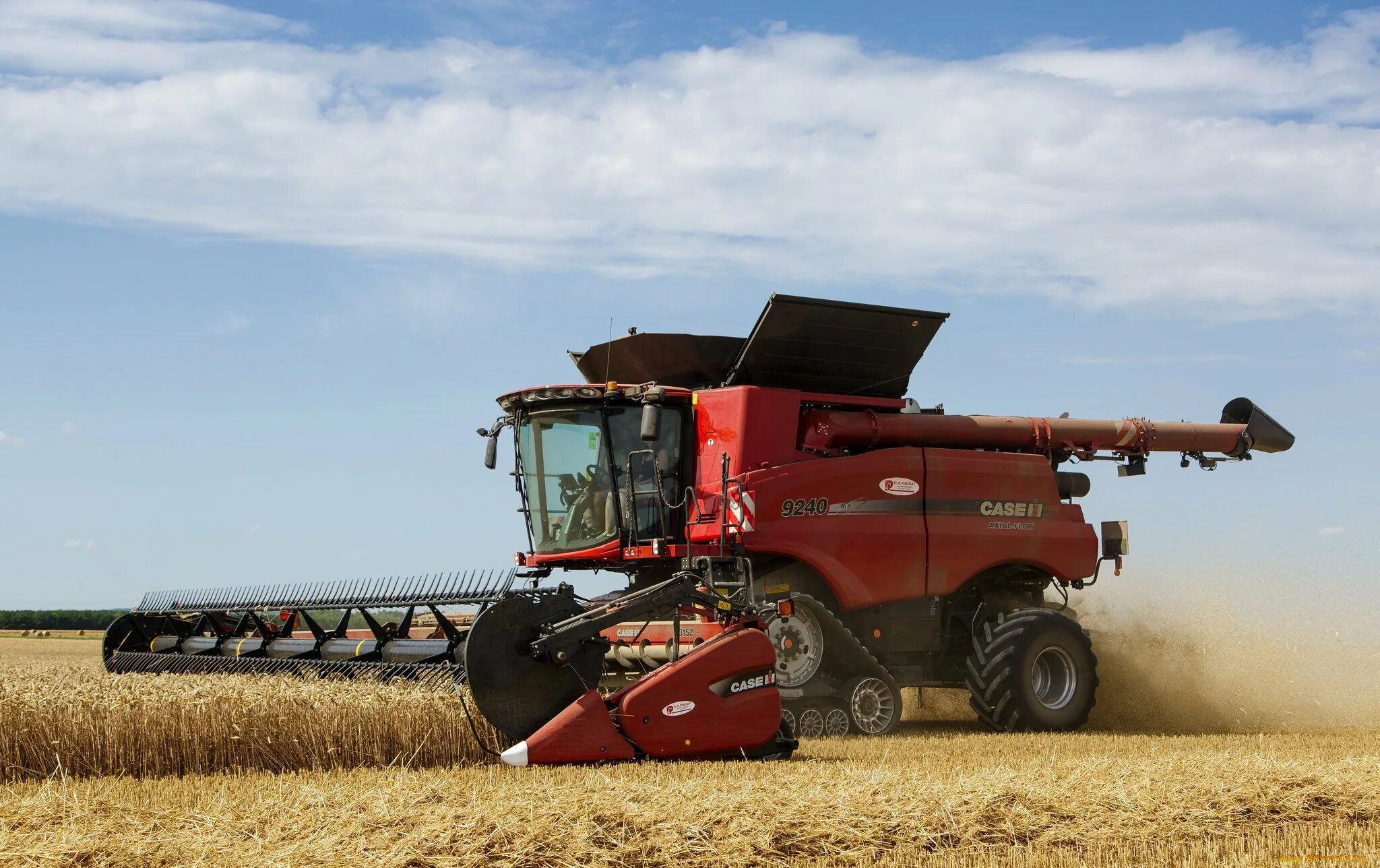 Сельхозтехника лен обл. Claas трактор axion 820. Сельскохозяйственная техника фермера. Сельхозтехника лен обл. Сельскохозяйственная техника.