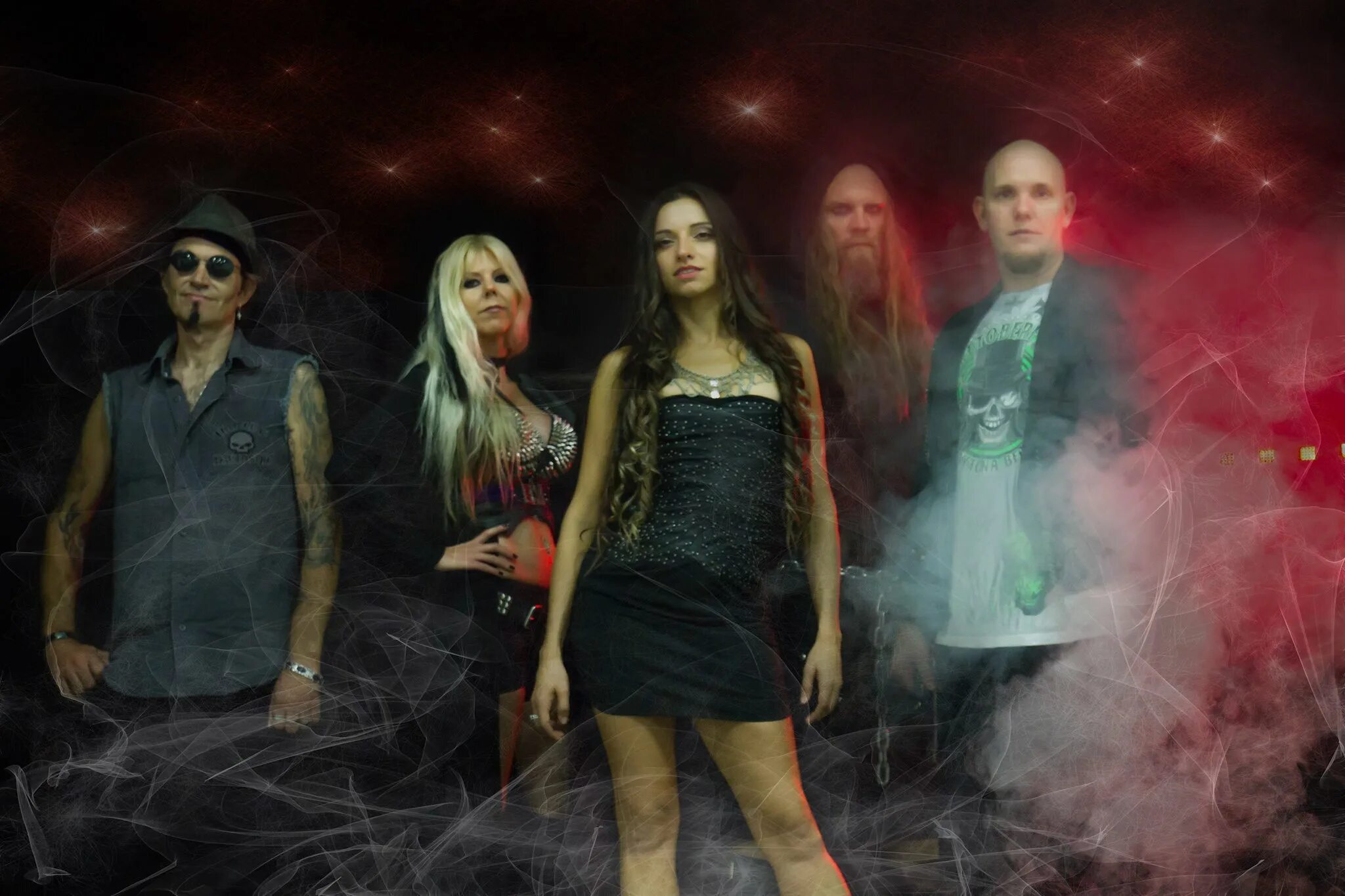 Маленькая волшебница в пальто. Ведьмы balkon текст. Группа ведуньи. Музыка ведьмы. Музыка ведьмы.