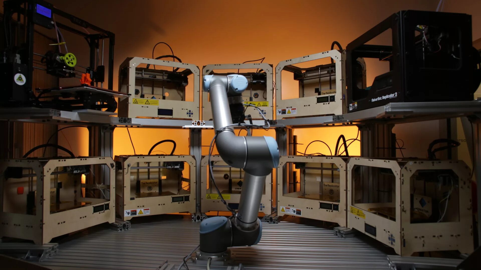 Цех роботов. 3d Printer Robotics. 3d Printer Farm. 3d принтер Farm 2. Робот на 3d принтере.