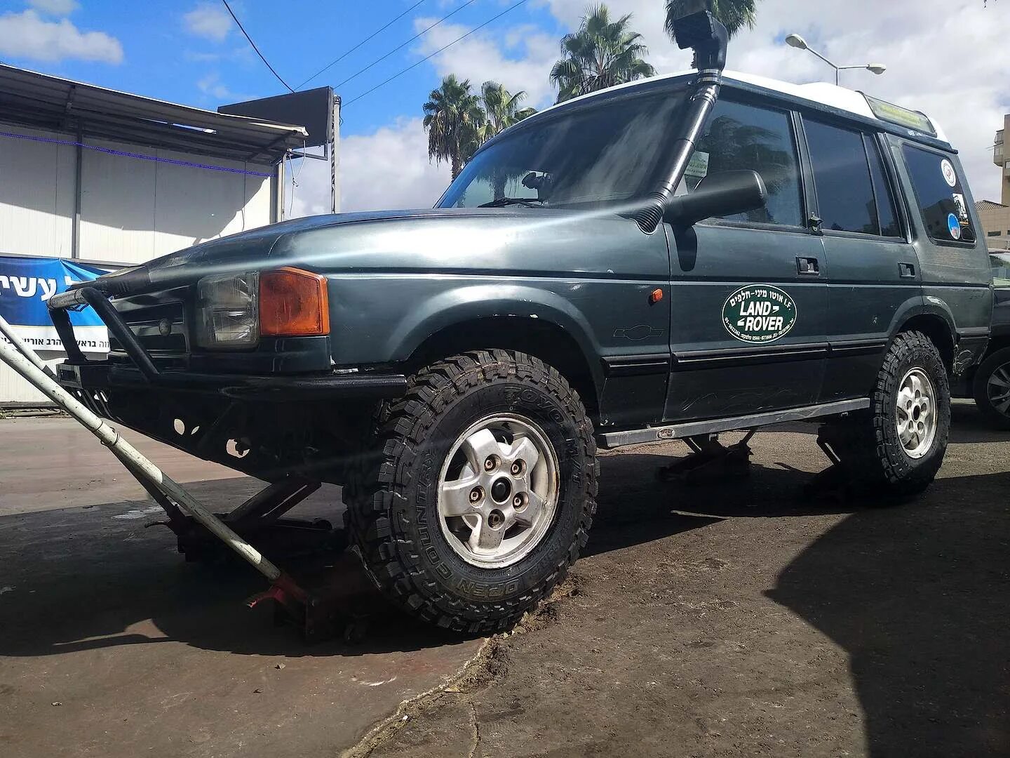 Land rover discovery 2 диски offroad. Размер передних тормозных дисков дискавери 3 2. Колеса на ленд ровер дискавери. Диск колесный на дискавери 2008 года. Диски дискавери 2.