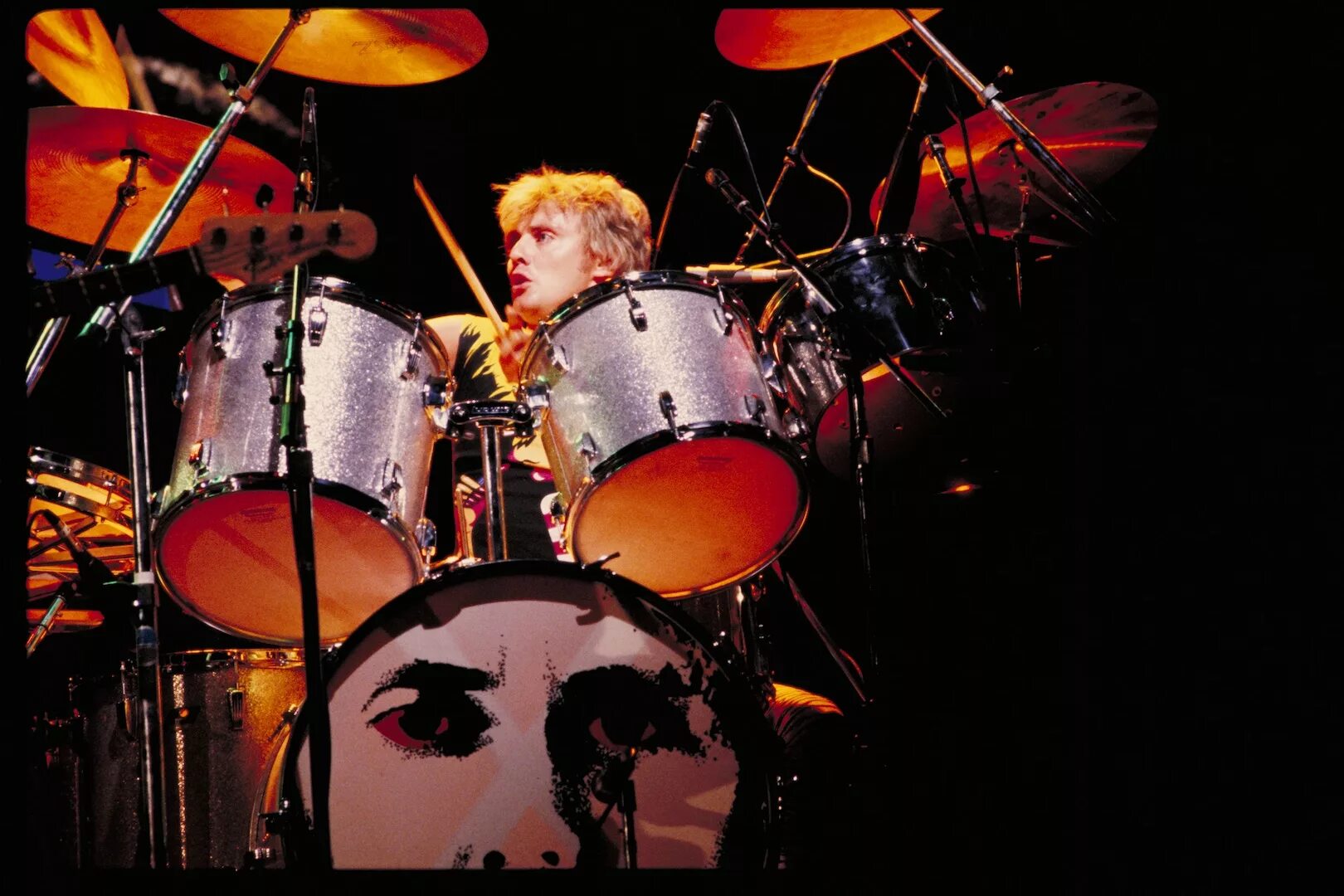 барабаны pearl 2810. электронные барабаны tama. Eternal drum. рапсодия с барабанами. барабаны джои джордисона.