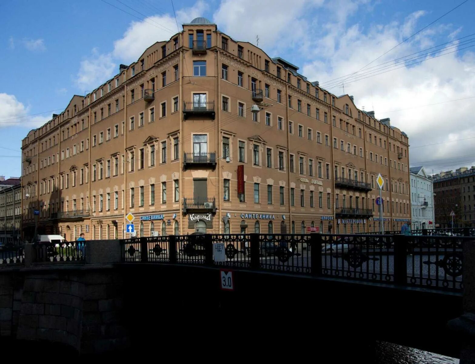 Доходный дом петербург набережная канала грибоедова. Канала грибоедова, дом 69. Столярный 18 санкт петербург. Ремарка отель санкт-петербург. Дом сони мармеладовой.