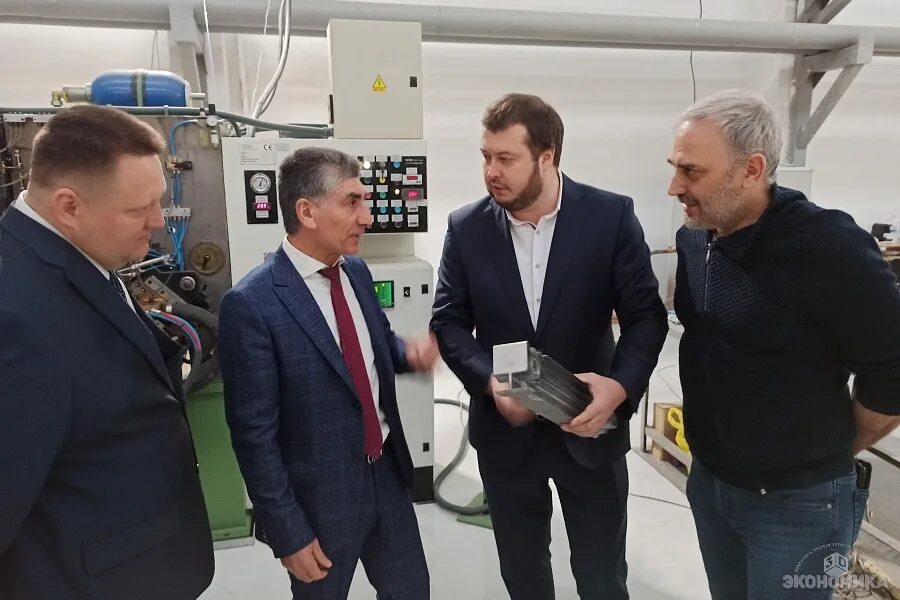 вати авто фото. генеральный директор завода вати город волжский. завод вати волжский. вати авто меренков олег. вати авто волжский.