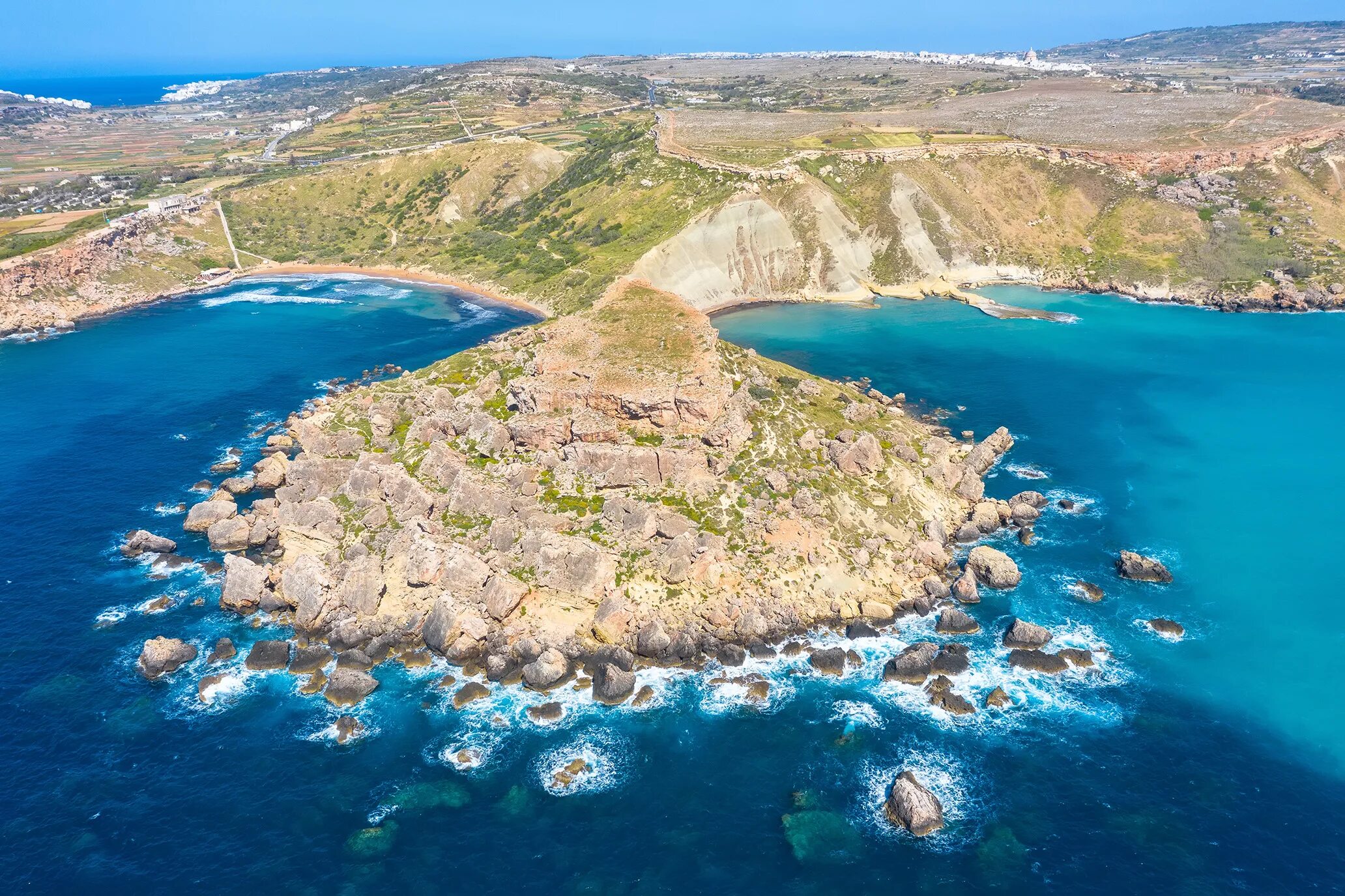 Остров возлюбленных. Ghajn Tuffieha. Gnejna Bay Malta. Мальтийский архипелаг.