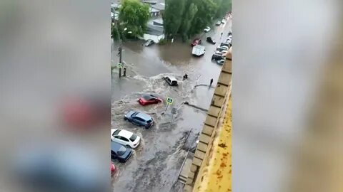 Выпал город