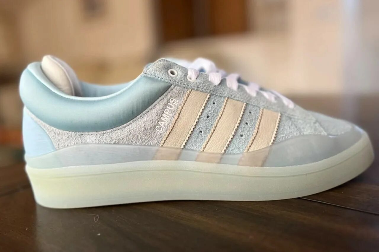 Кроссовки bad bunny x adidas campus light. Адидас bad bunny campus. Кроссовки campus light «cloud white». Кроссовки adidas campus light bad bunny. Bad bunny adidas campus light.