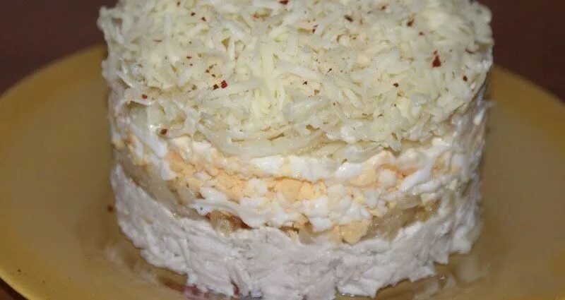 Салат анюта из макси рецепт. Салат анюта рецепт. Салат анюта. Салат купеческий. Салат купеческий с говядиной.