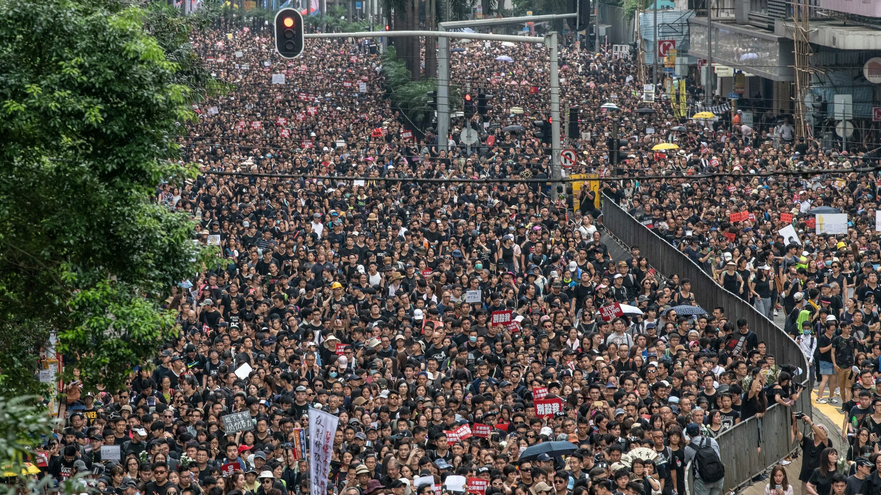 Население 22 млн человек. Протесты в Гонконге 2019. Гонг Конг 2014 протест. Восстание в Гонконге. Митинги в Китае.
