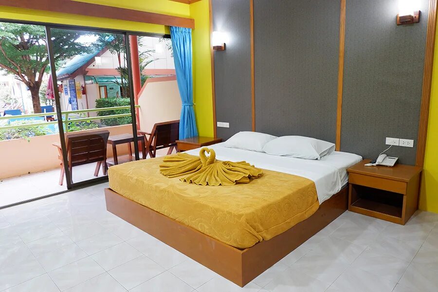 Karon village hotel 3*. Карон виладж отель. Карон виладж отель. Карон вилладж отель пхукет. Karon village hotel 3 karon, пхукет.