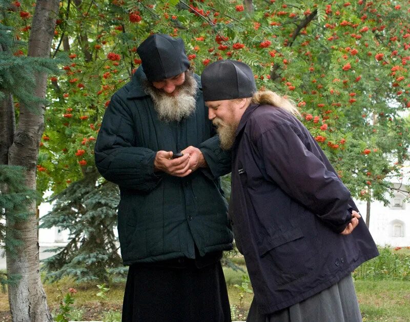 Монах стал священником. Православный монах. православные друзья. священники монахи. добрый монах.