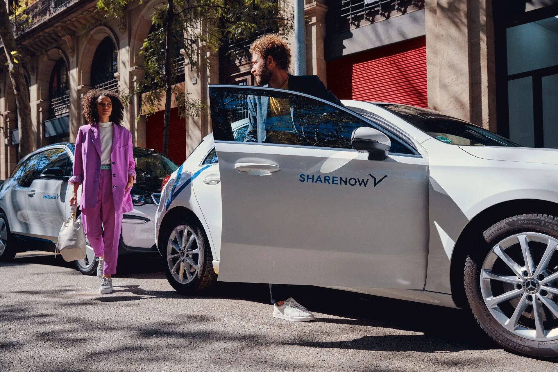 Share now. Car2go израиль. Коды в олд френдс. Каршеринг мерседес. Мотивация клипарт.