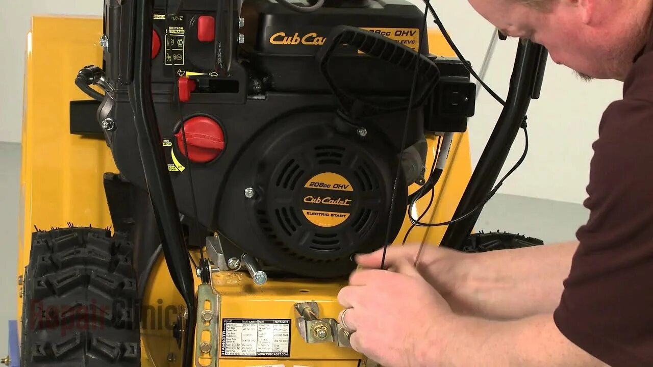 Как заменить ремень на снегоуборщике cub cadet Cub Cadet 524 Swe Manual