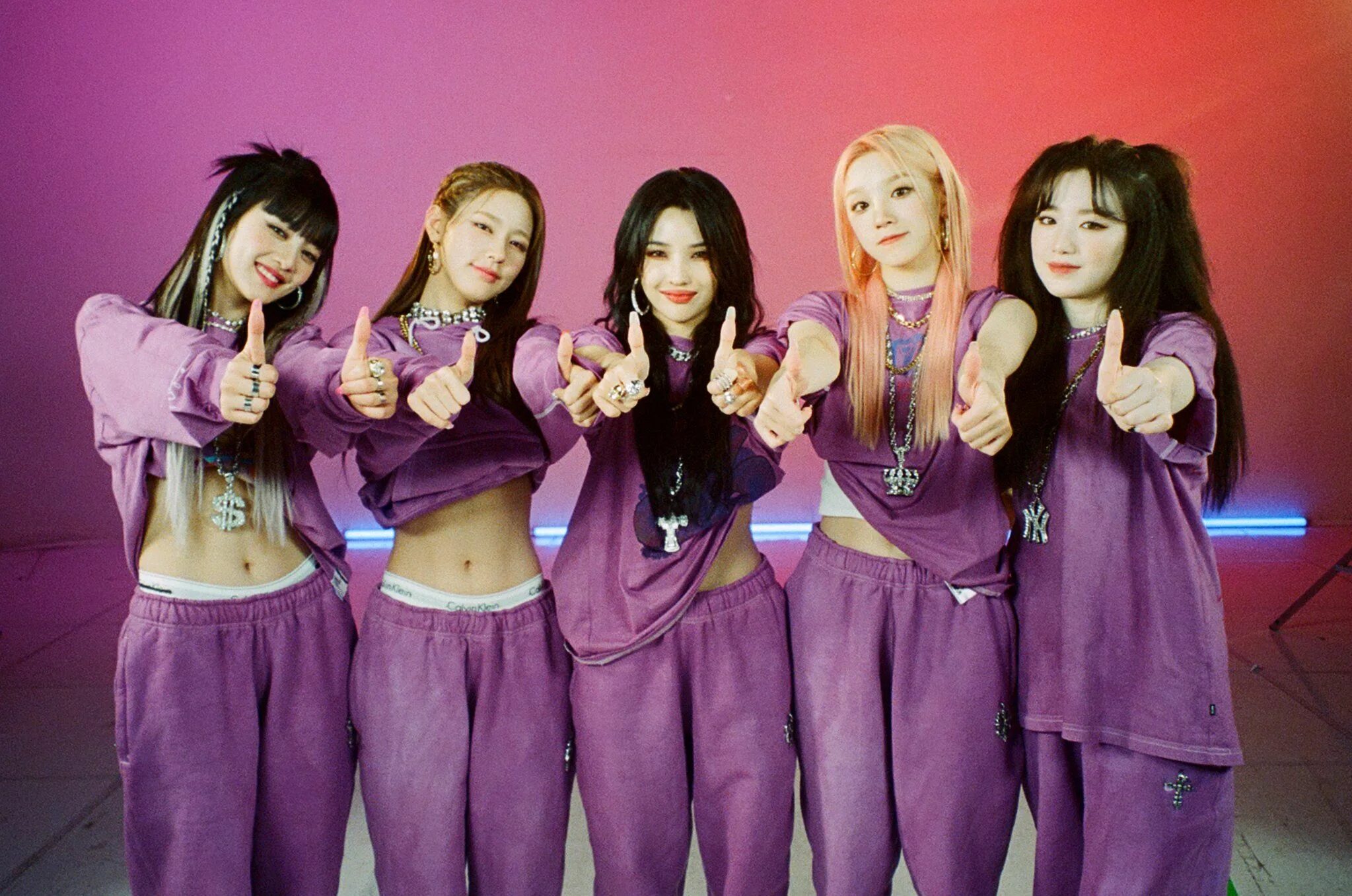 Песни g i dle speed up. Кпоп группа gidle. минни gidle. минни джи айдол. gidle 6.