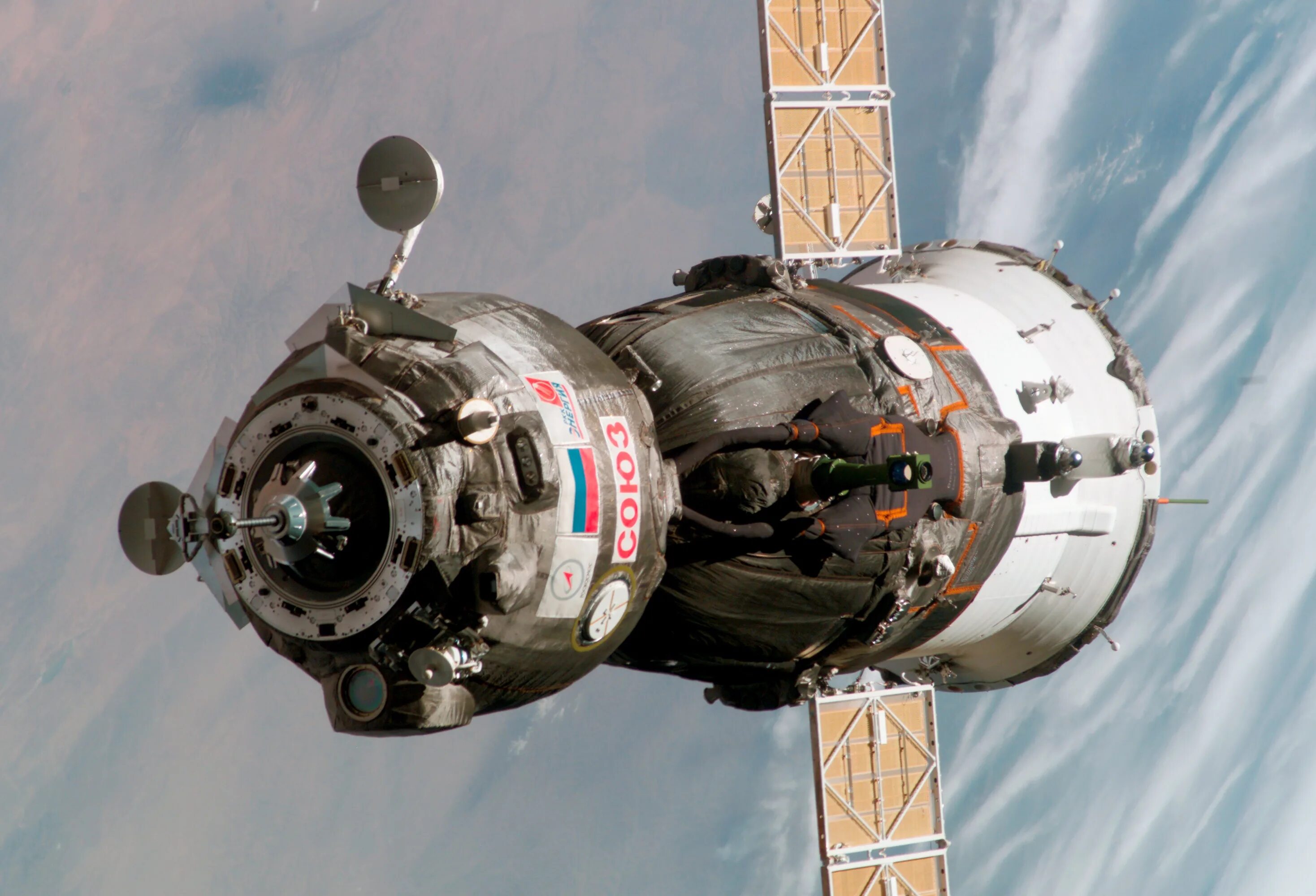 Союз-23 пилотируемый космический корабль. Союз ТМА-1. Космический корабль Союз ТМА. Пилотируемый корабль Союз МС.