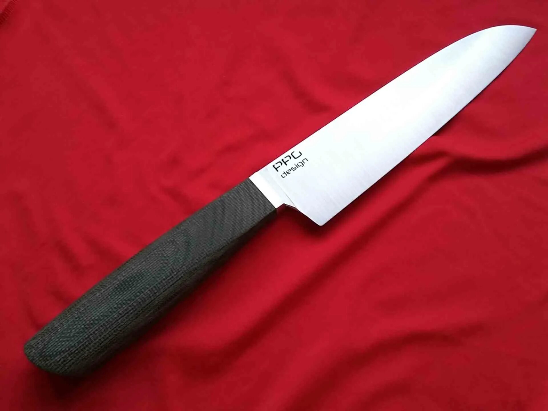Нож порошковая сталь кухонный. Кухонный нож с больстером. Кухонные ножи из порошковой стали Санрайз. Кухонный нож с закалкой 62 единицы.