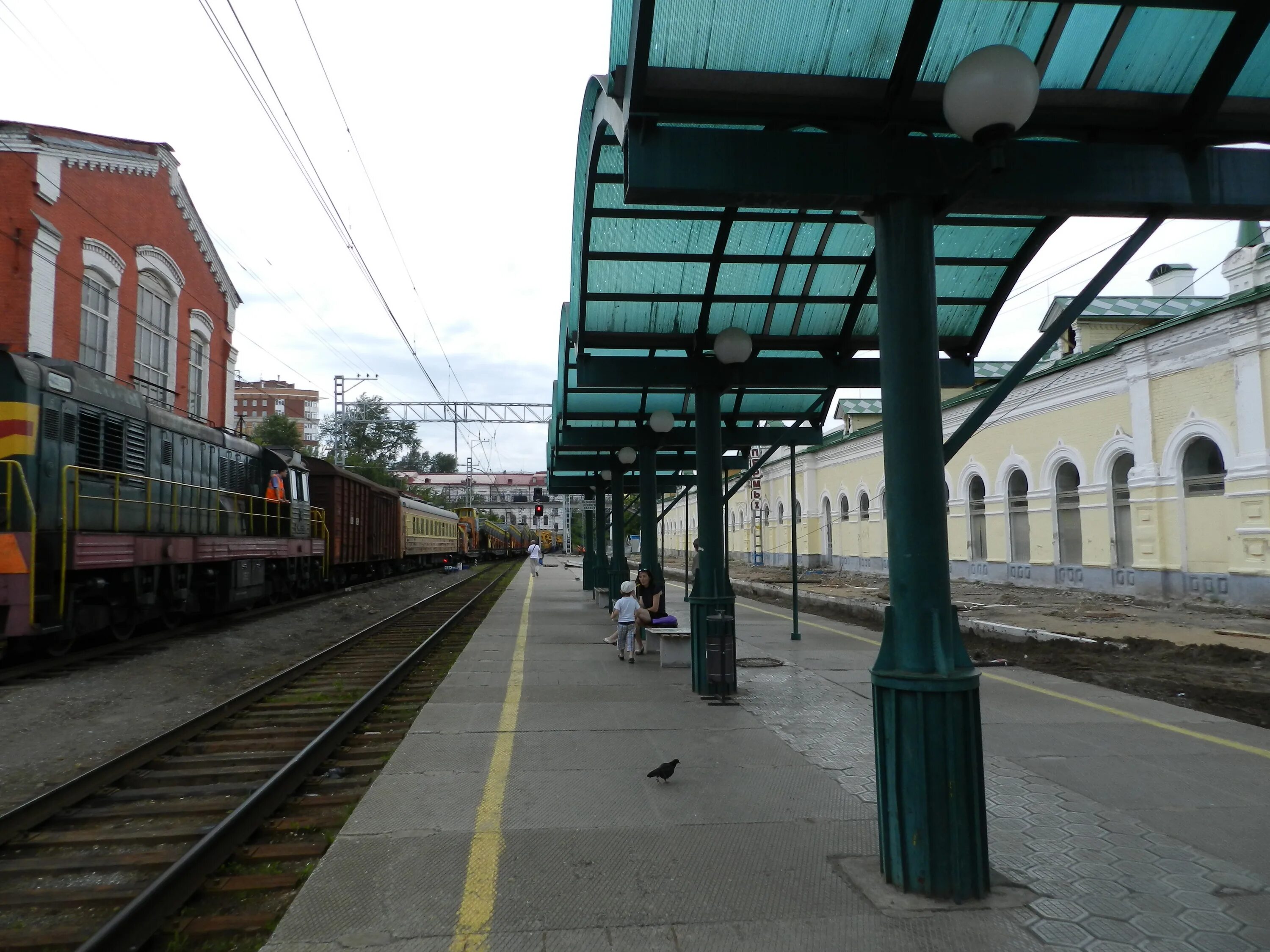 Пермь 1 поезда. Станция Пермь 1. Станция Пермь 1 станция Пермь 2. Станция боковая. Станция Пермь 1 залы 1878.